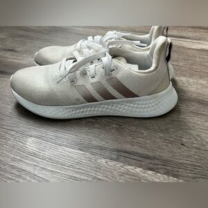 Adidas Women’s Tennis Shoes Sneakers 6.5